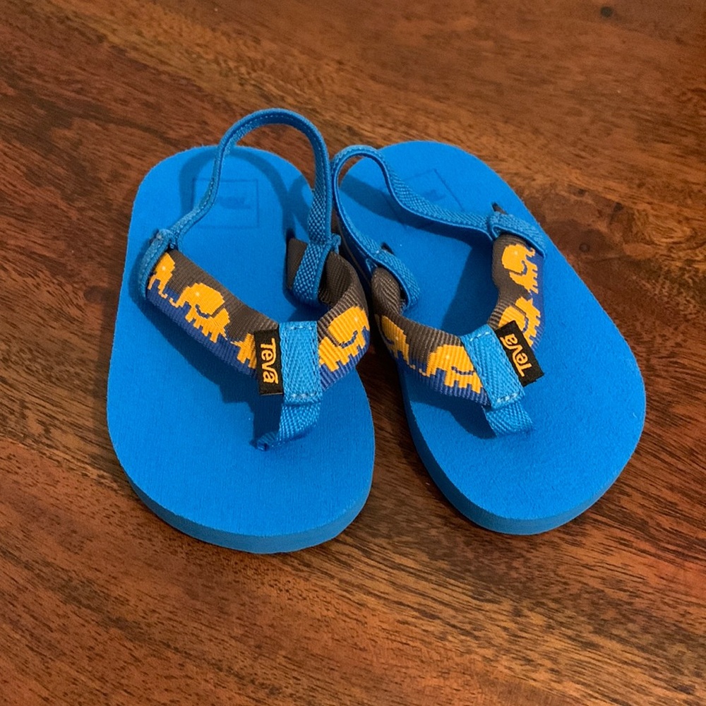 Toddler Tevas, Size 5.